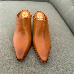 Vince Camuto Edwenny mule size 8